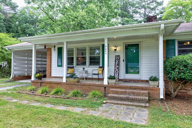 Photo - 4824 Stafford Dr