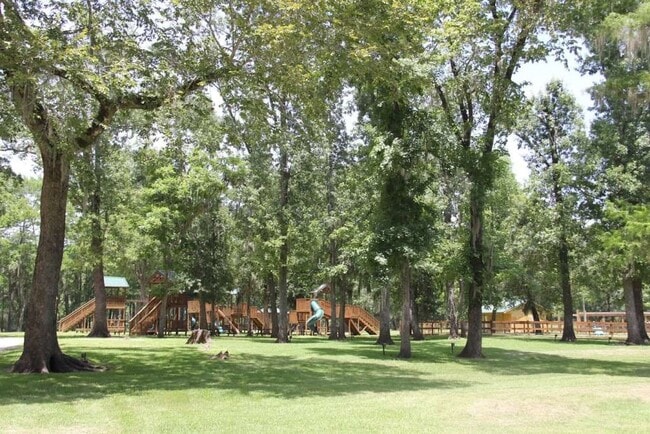 Building Photo - 236 Adelaide Dr Rental