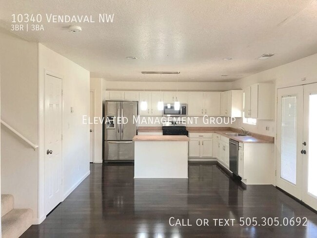 Building Photo - 10340 Vendaval Ave NW