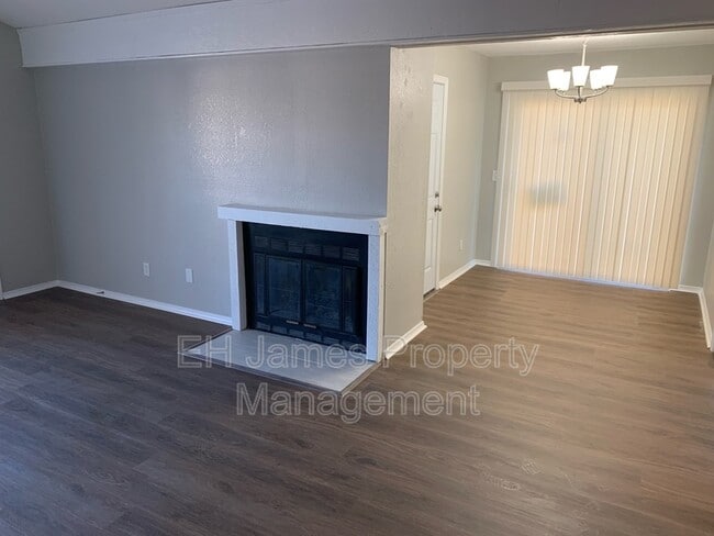 Photo - 11032 E 14th Ct