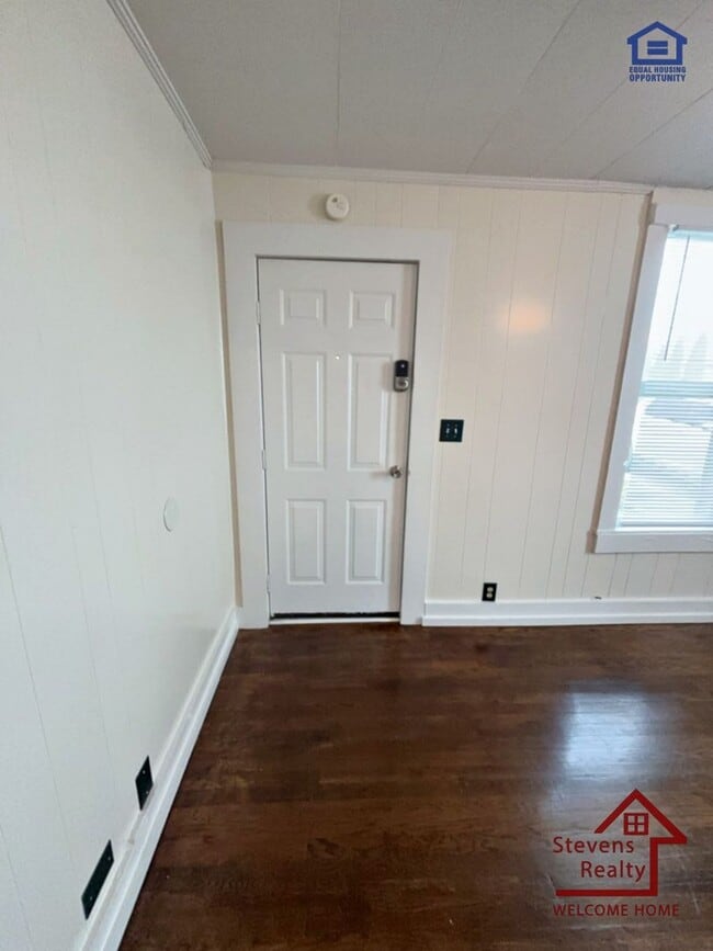 Photo - 117 Poplar St