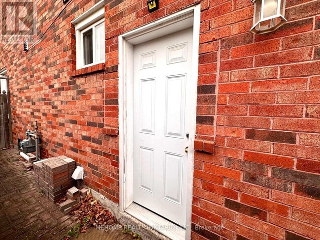 Photo - 12 Milton Pl