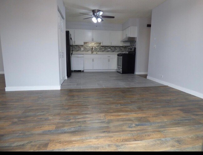 Photo - 1114 Manchester Ct Unidad 1114