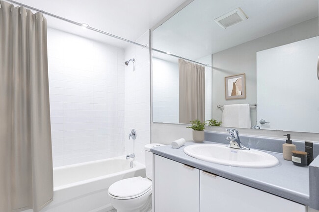 Photo - Parkside Tower