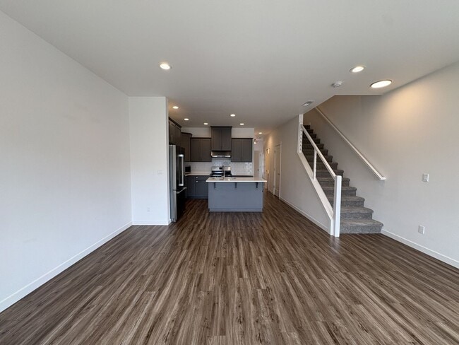 Photo - 6157 Blue River Dr SE