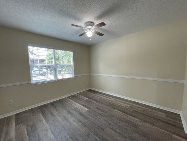 Photo - Town House For Rent