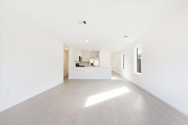 Photo - 1618 Gardenia Blossom Ln