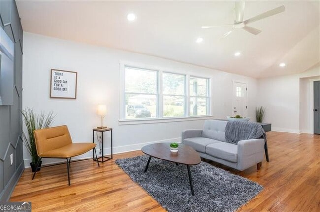 Photo - 2658 Miriam Ln