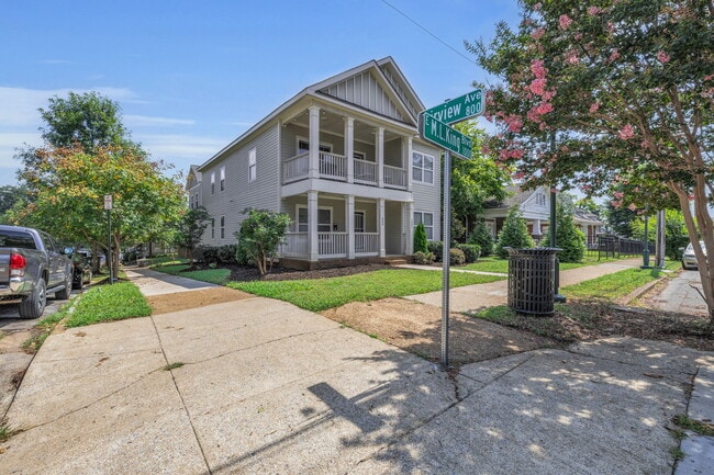 Photo - MLK @ Fairview I