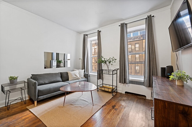 Photo - 343 E 51st St Unit SI ID1323957P