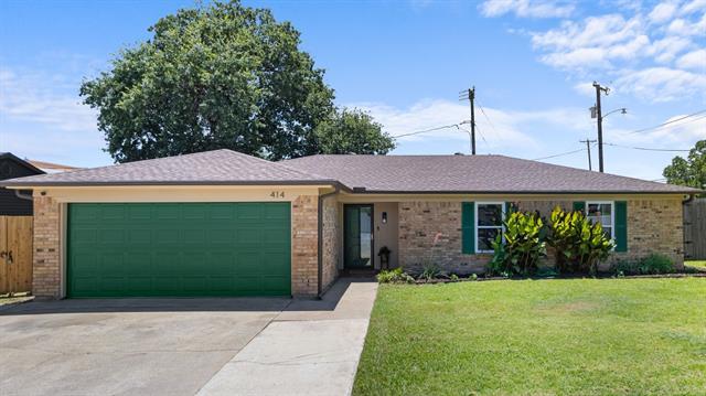414 Hallmark Dr