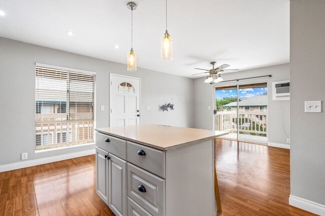 Photo - Fully Renovated Unfurnished 2 Bedroom/1.5 Bath at Southpointe