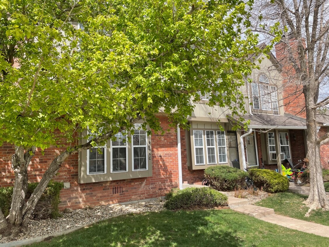 Photo - 9696 W Chatfield Ave (Littleton, CO)