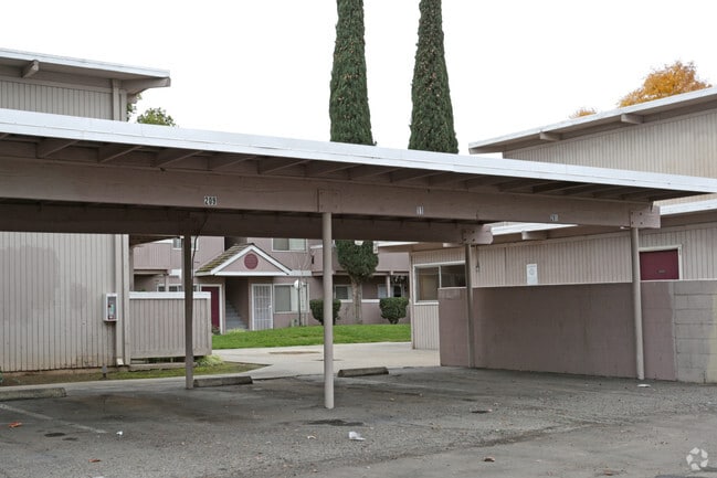 Photo - Park Villa Apartments