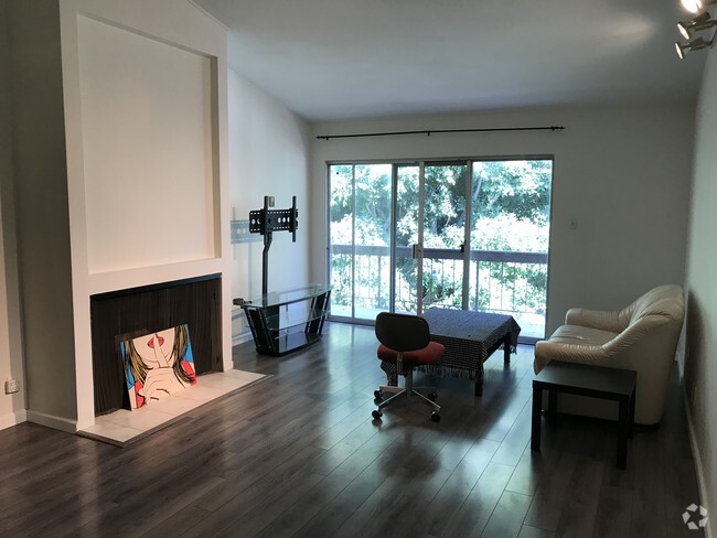 Building Photo - 440 Veteran Ave Unit 407 Rental