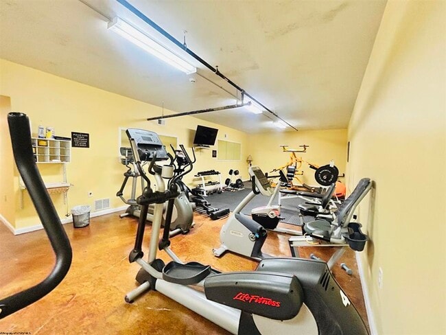 Photo - 1117 University Ave