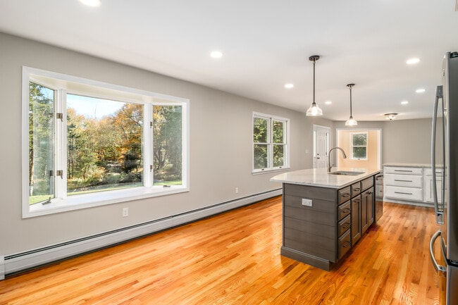 Photo - 85 Ironworks Hill Rd