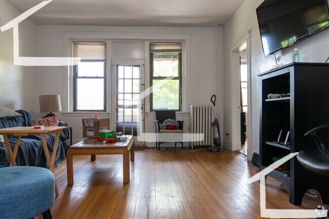 Building Photo - 9/1 Spacious 2BR w/heat inc, balcony on Br... Rental