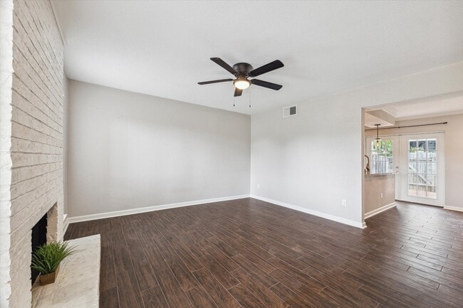 Photo - 1428 Silverpines Rd Unit 428