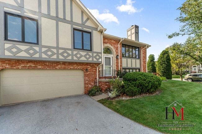Photo - 9241 Windsor Pkwy