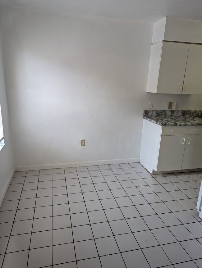 Photo - 3600 SW 23rd St Unit 14