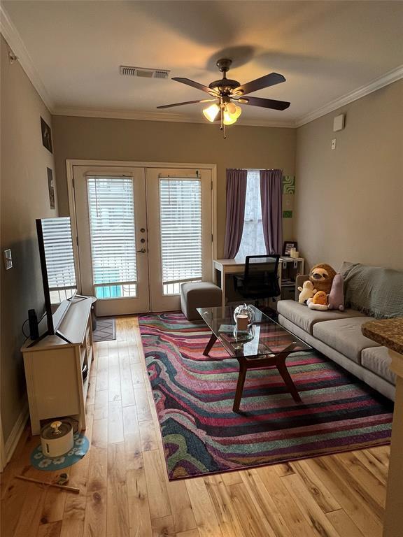 Photo - 2502 Leon St Unit 303