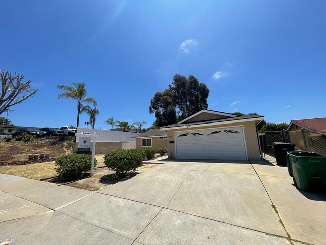 Building Photo - Freshly Remodeled & Full of Charm on Banbury Rental
