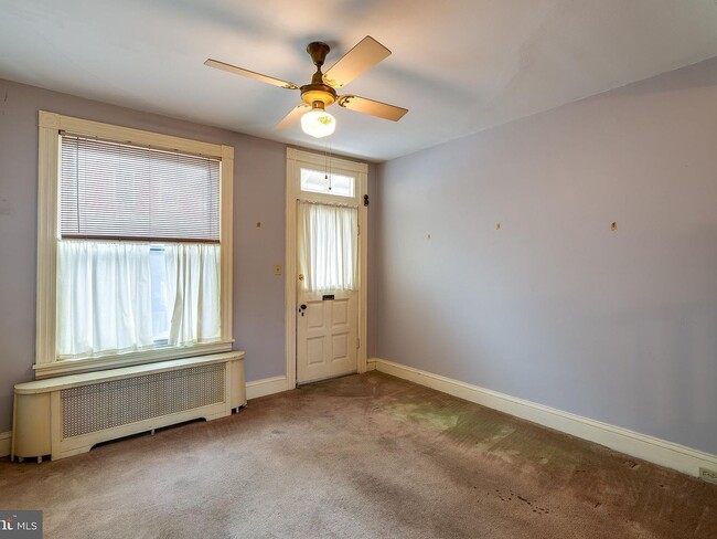 Photo - 524 Howard Ave