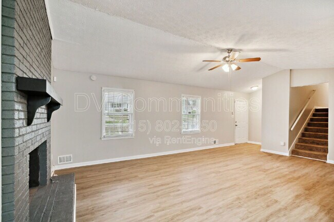 Photo - 1605 Sugar Plum Dr SW