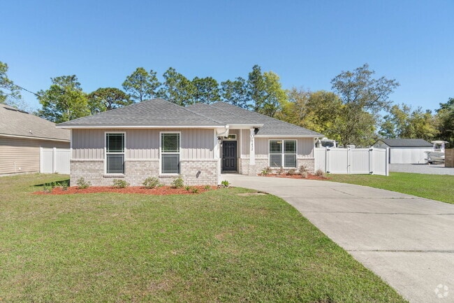 Building Photo - 2432 Frontera St Rental