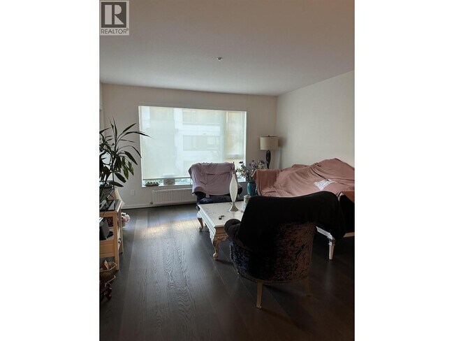 5955 Birney Ave Unité 305