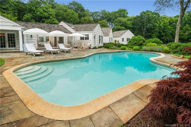 Photo - 782 Smith Ridge Rd