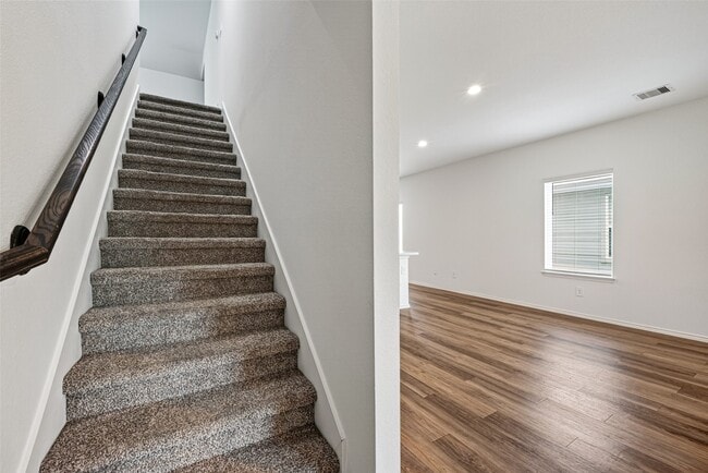Photo - 1726 Windstone Rdg Dr