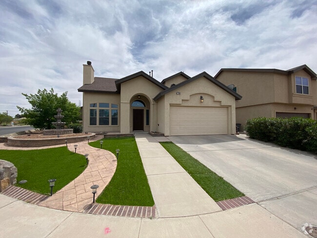 Building Photo - 7700 Oak Landing Drive Rental