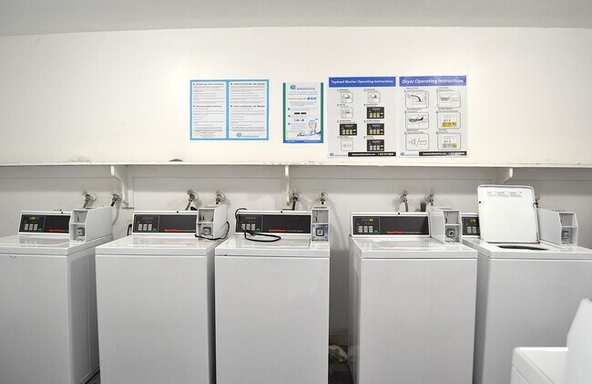 Photo - 491 NW 42nd Ave Unidad 38