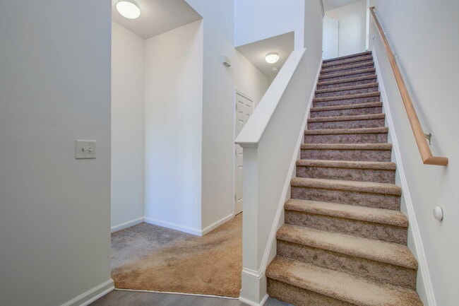 Photo - 109 Woodward Rd