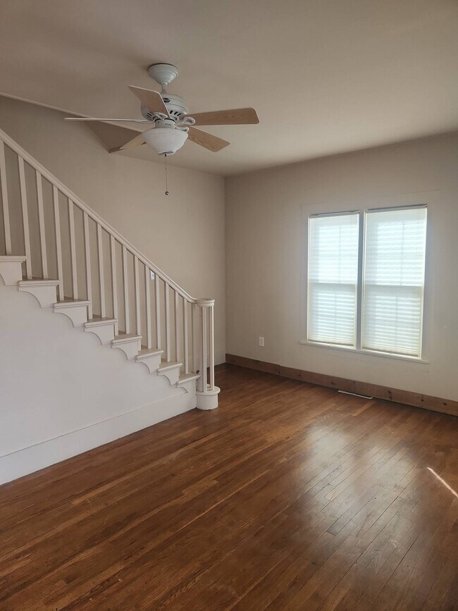 Photo - 2632 Pear St