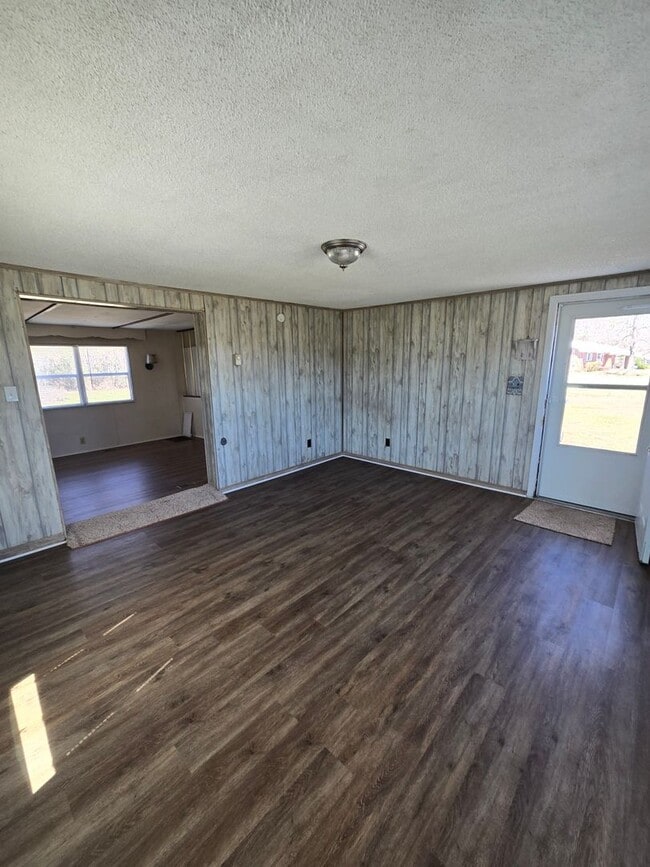 709 Jim Blake Rd