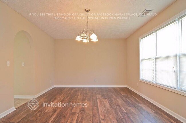 Photo - 86 Christopher Dr