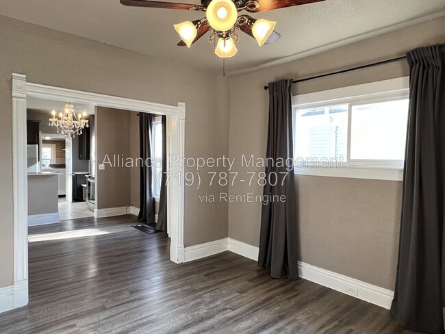 Photo - 743 N Walnut St