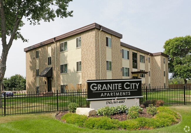 Photo - Granite City Apartments 2 Bedroom Apartment Home Unit 06_102