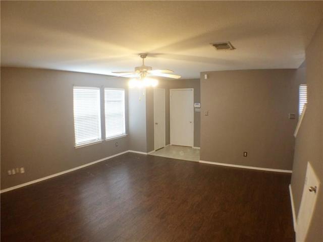 Photo - 2301 Kingsway Dr