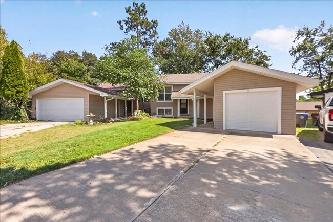 Photo - 18 Spring Song Ct