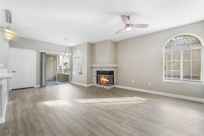 Building Photo - 2251 Wigwam Pkwy Unit 1917