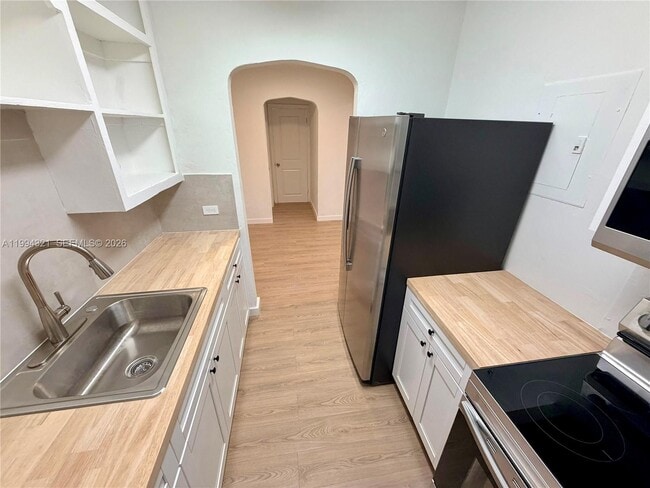 Photo - 255 NW 32nd St Unidad 1