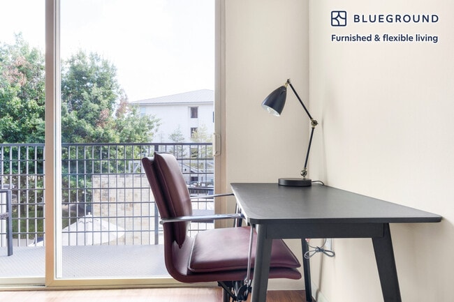 Photo - 3100 Esperanza Crossing Unidad FL2-ID350