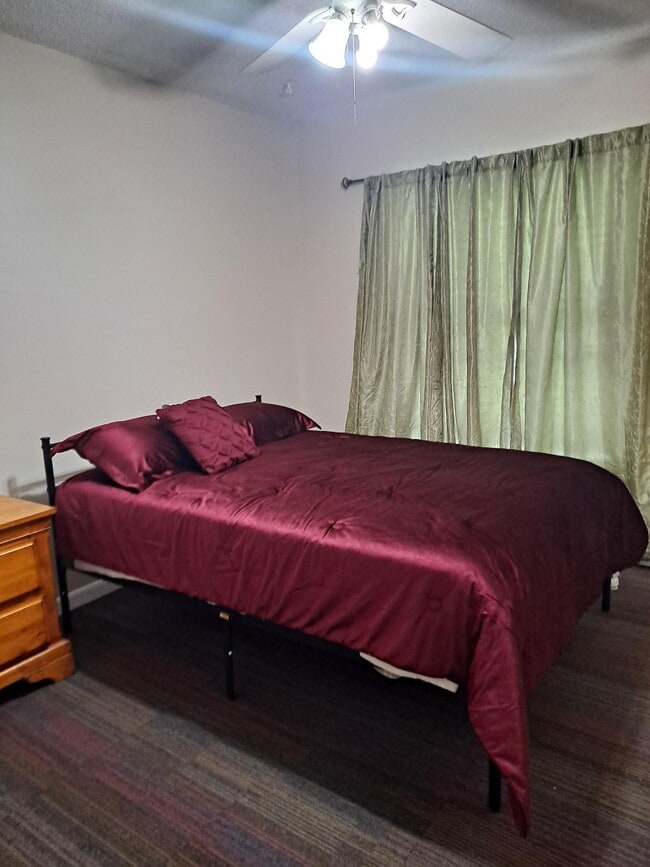 Photo - 811 Granite Rd