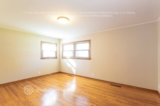 Photo - 8841 Merrimac Ave