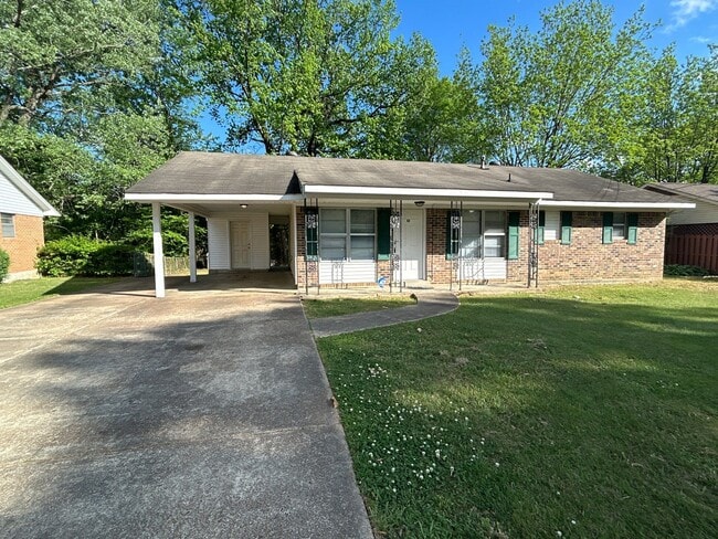 Building Photo - 52 Sweetbay Dr