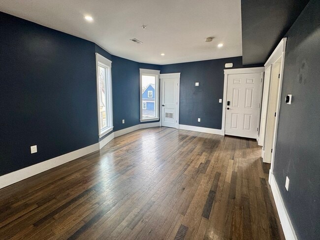 Photo - 567 Park St Unidad 3